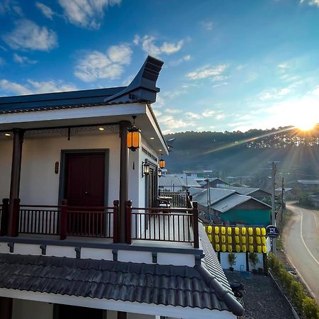 Longlai Kezhan Ban Rak Thai Dış mekan fotoğraf